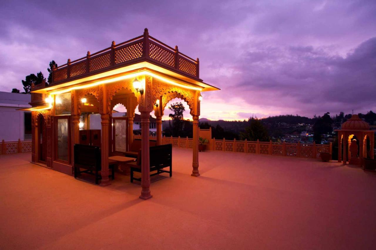 Stayvista At Pink Palace Rajasthani Decor อูตี ภายนอก รูปภาพ